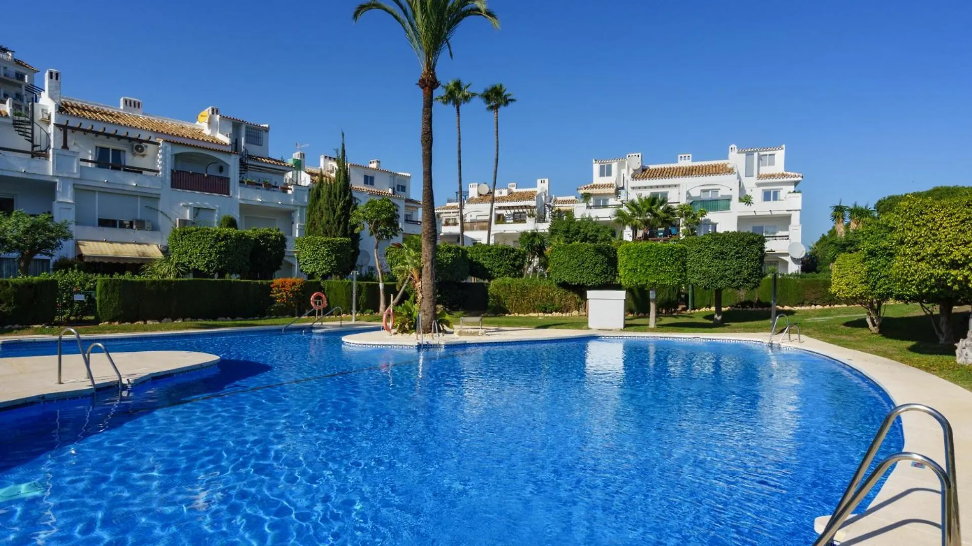 Apartment Two Bedroom, Two Bathroom, Balcony, Pool Area, View Malaga