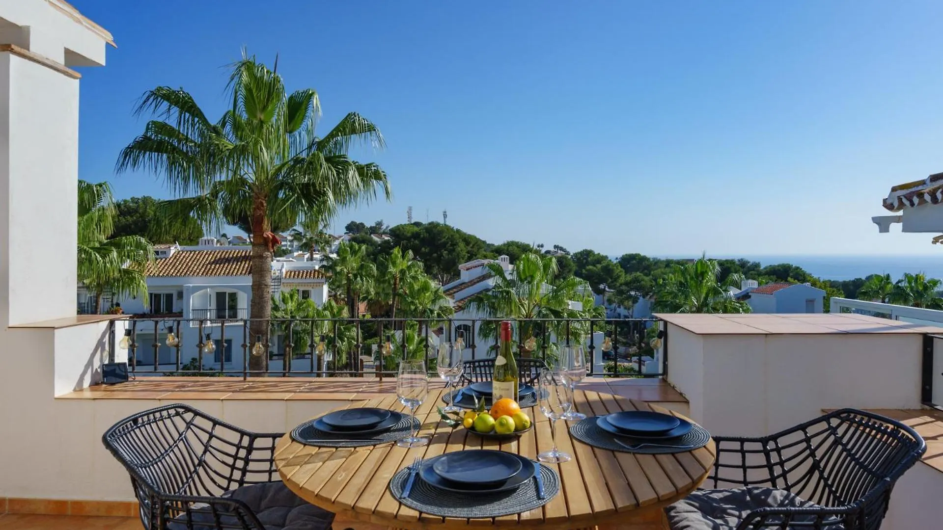 Two Bedroom, Two Bathroom, Balcony, Pool Area, View Malaga Apartment