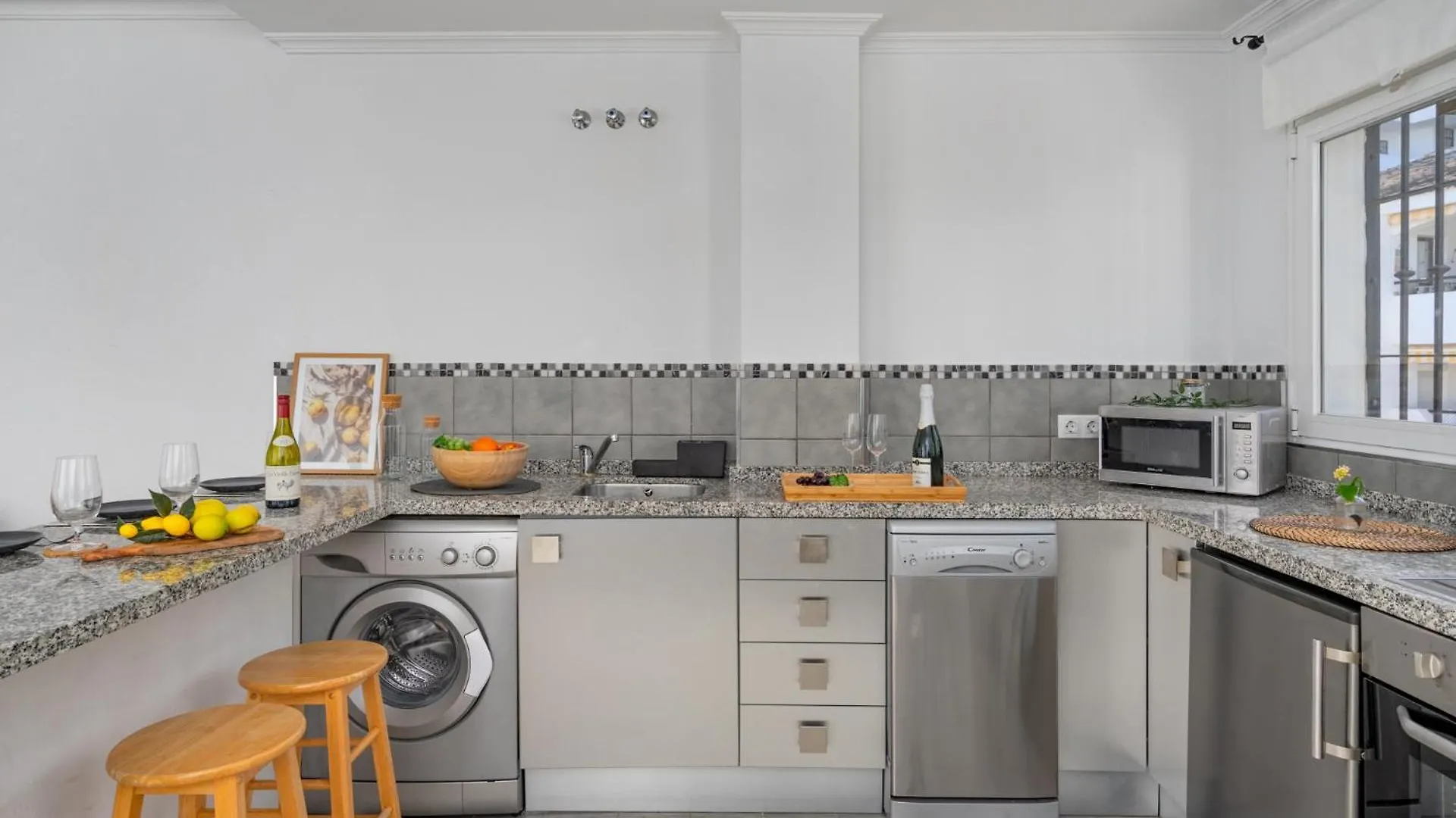 Two Bedroom, Two Bathroom, Balcony, Pool Area, View Malaga Apartment